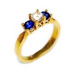 טבעת יהלום וספירים כחולים דגם פלנופה